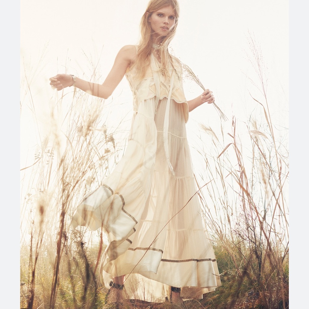 Zara collection 2023 Slip Dress
Cream Maxi Dress
Zara studio - Picture 10 of 16